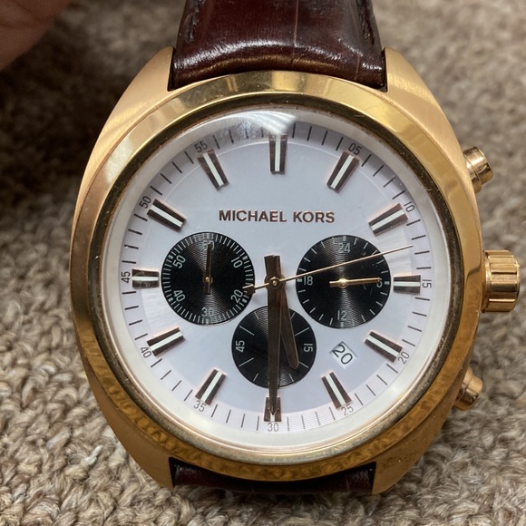 MICHAEL KORS Dean 47mm Steel Chronograph White Dial Mens Quartz Watch MK8271 - Picture 2 of 2